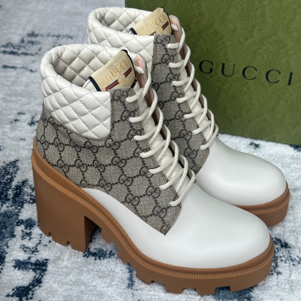 Gucci Apollo GG Supreme Women’s Combat Boots Authentic Size 10.5 US White/Beige